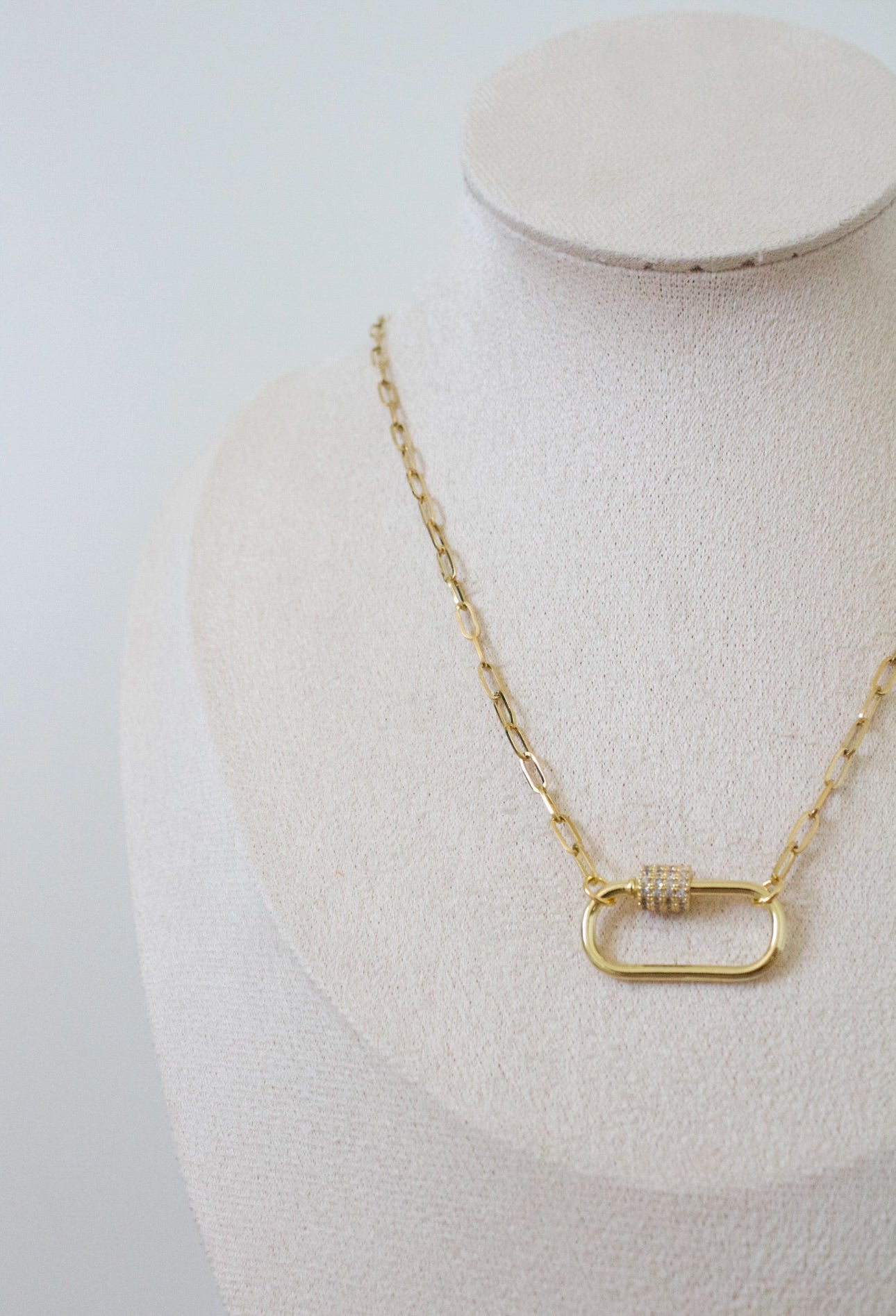 Diamond Carabiner in Gold